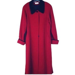 Vintage Marion de Pinto Red Wool with Black Velvet‎ Collar Maxi Coat